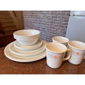Corelle Apricot Grove Dinner Ware Set USA 14 Piece